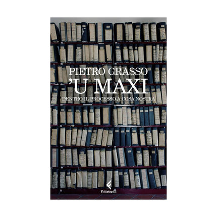 Copertina libro 'U MAXI. DENTRO IL PROCESSO A COSA NOSTR